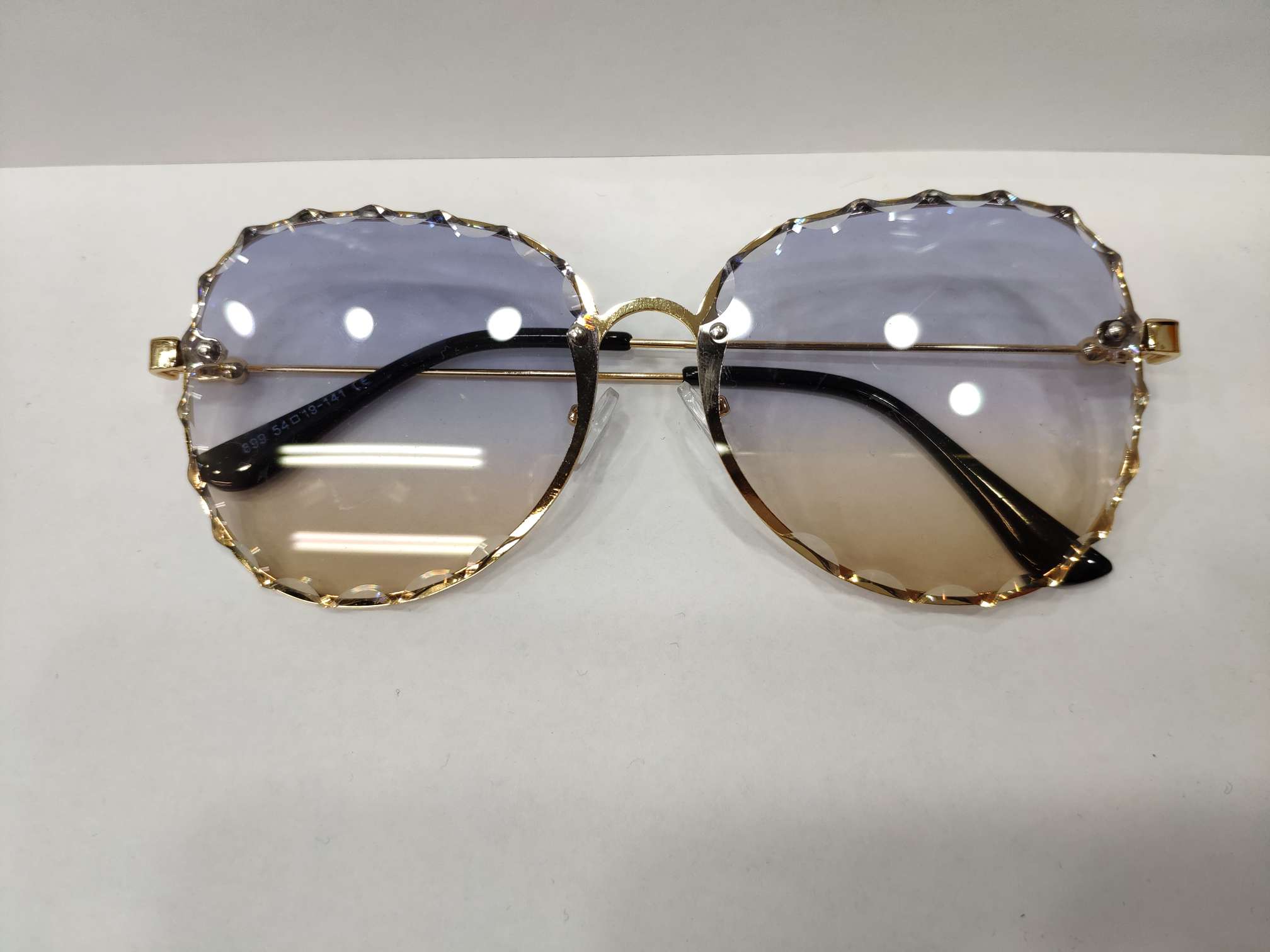 New fashion gradient shades shades thumbnail