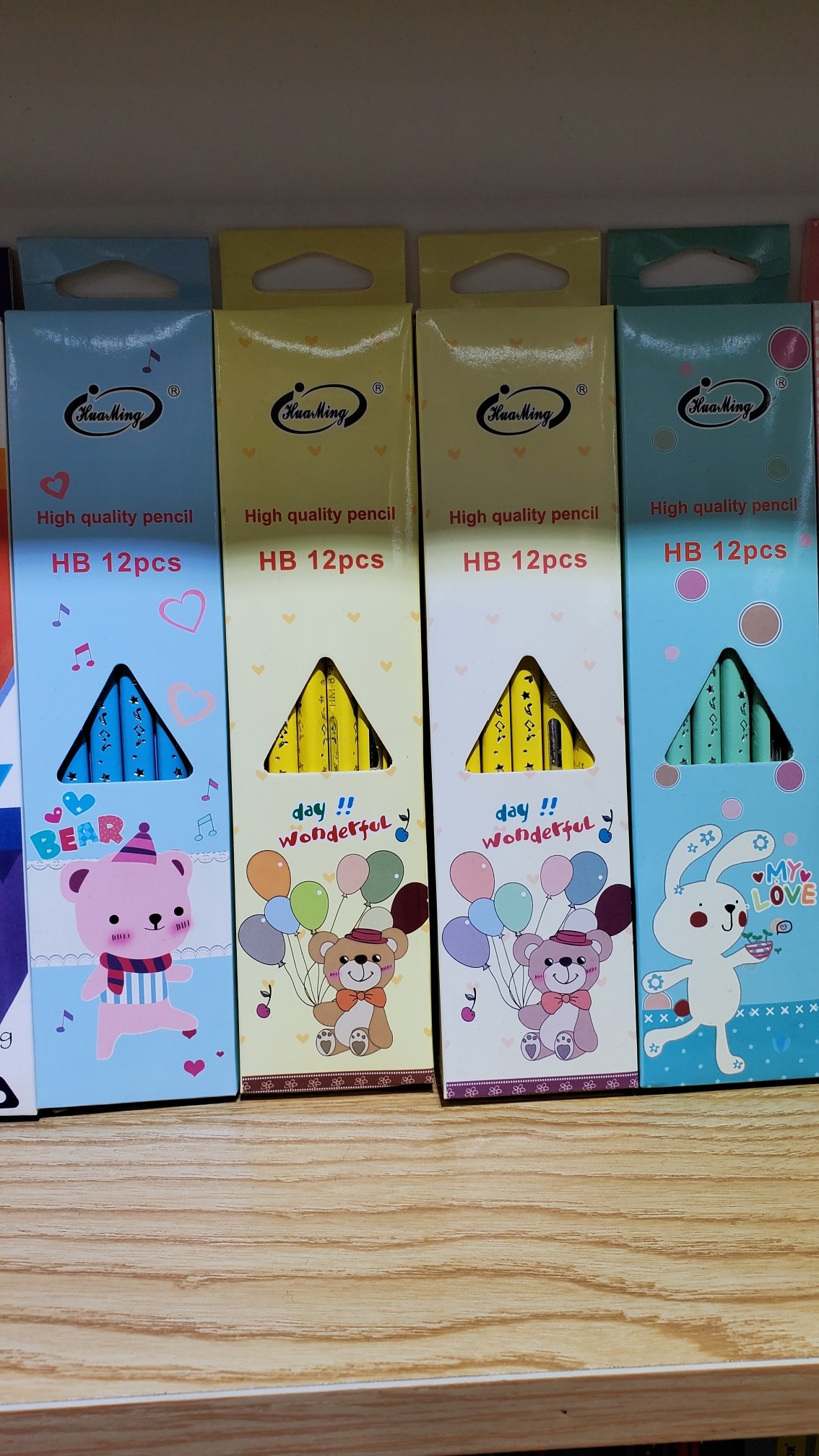 铅笔直销学生书写工具