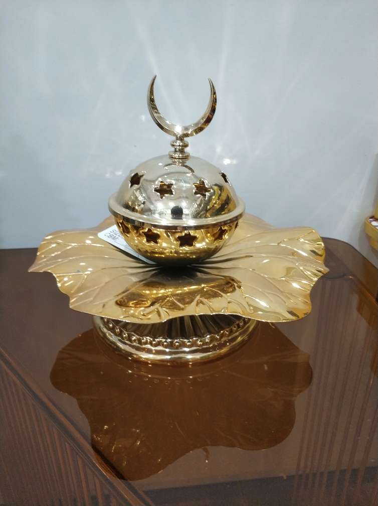 Ironwork aroma diffuser