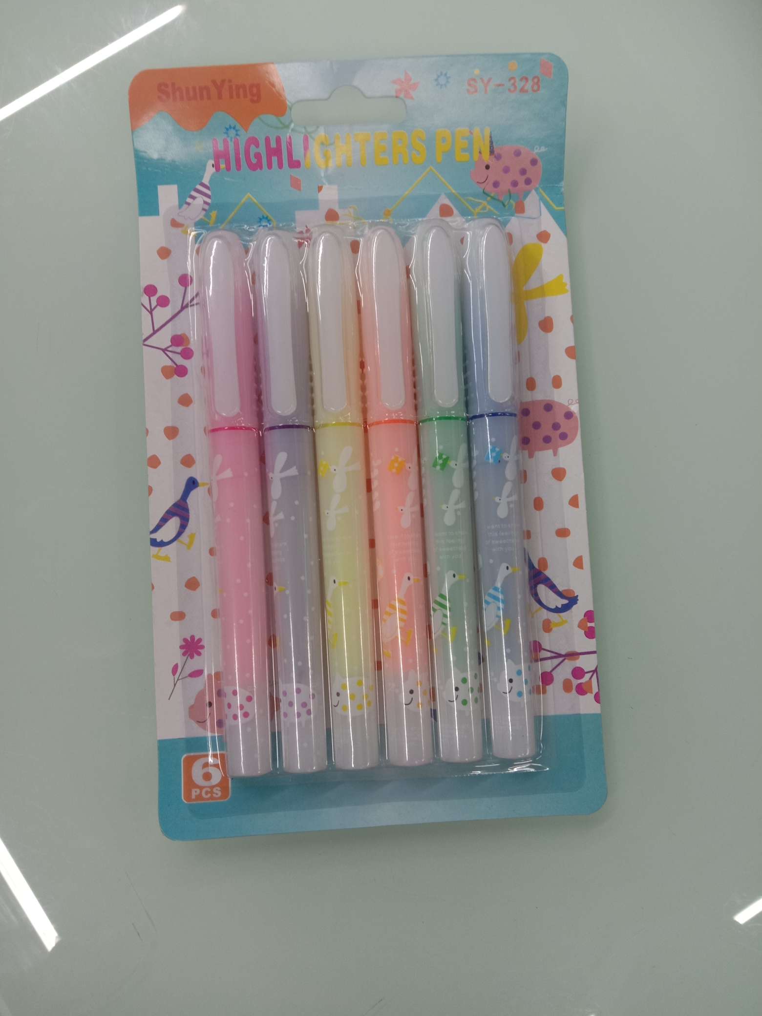 A 6-color highlighter set
