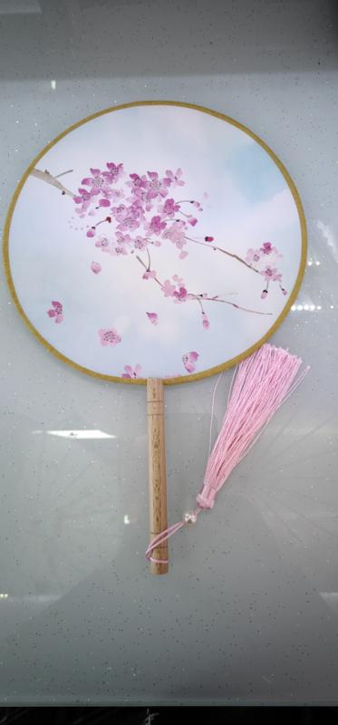 义乌好货 古典热销精品中国风团扇圆柄扇汉服古装宫廷扇子白底实物图