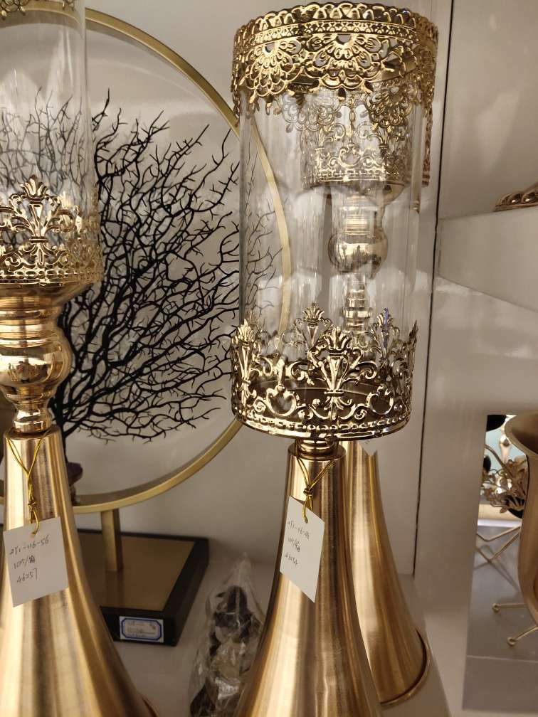 Decorative Crafts Candlestick Craft Ornaments Available For Hotel Occasions details Picture