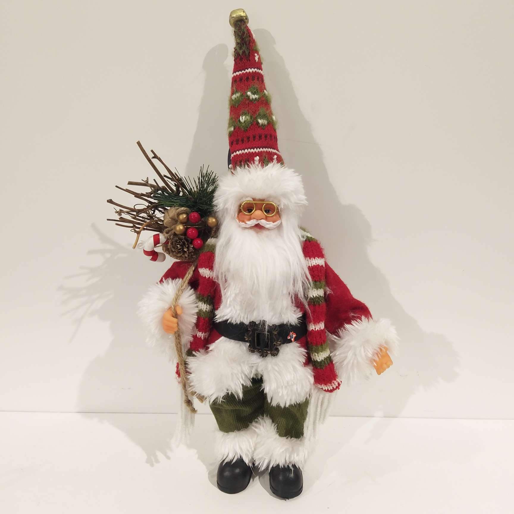 A 12-inch flowered hat old man