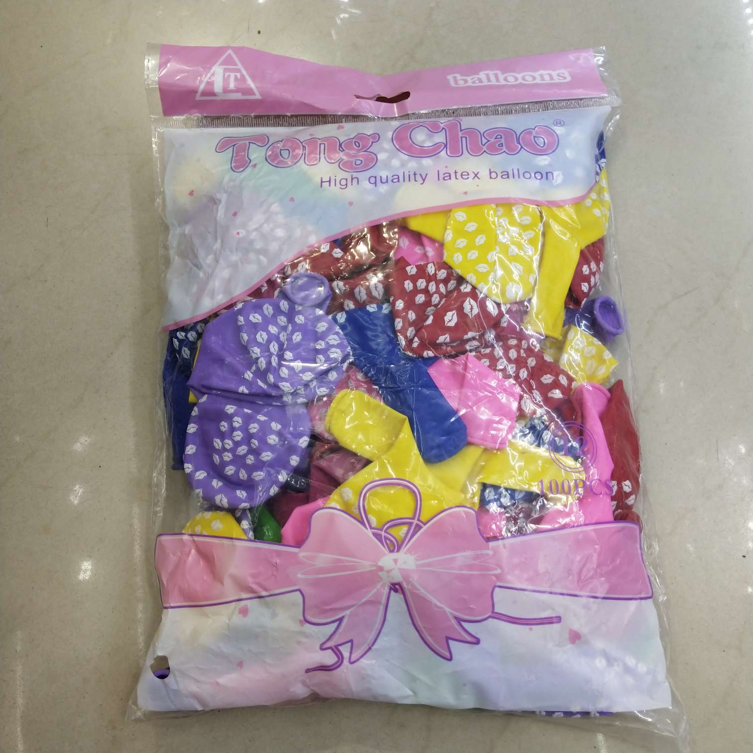 乳胶嘴唇气球