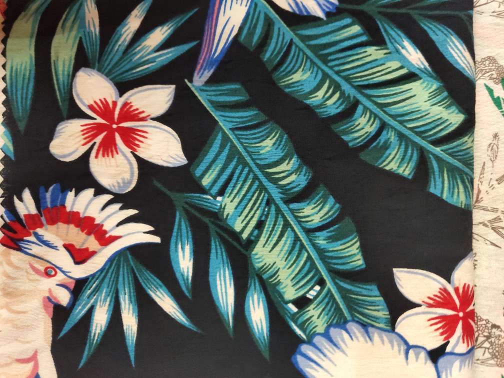 People's silk-screened printed fabric, colorful patterned clothing and accessory fabric