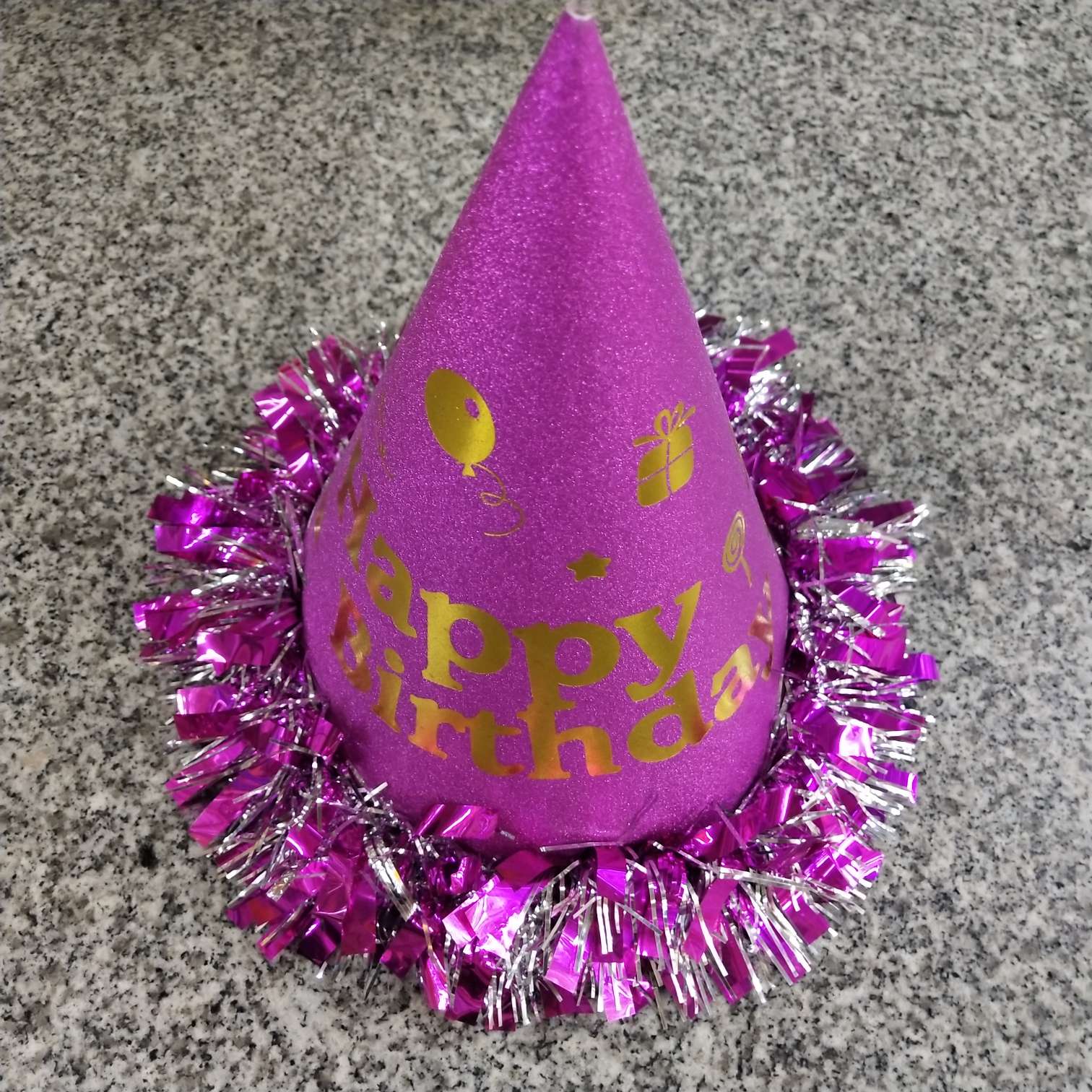 Birthday hat thumbnail