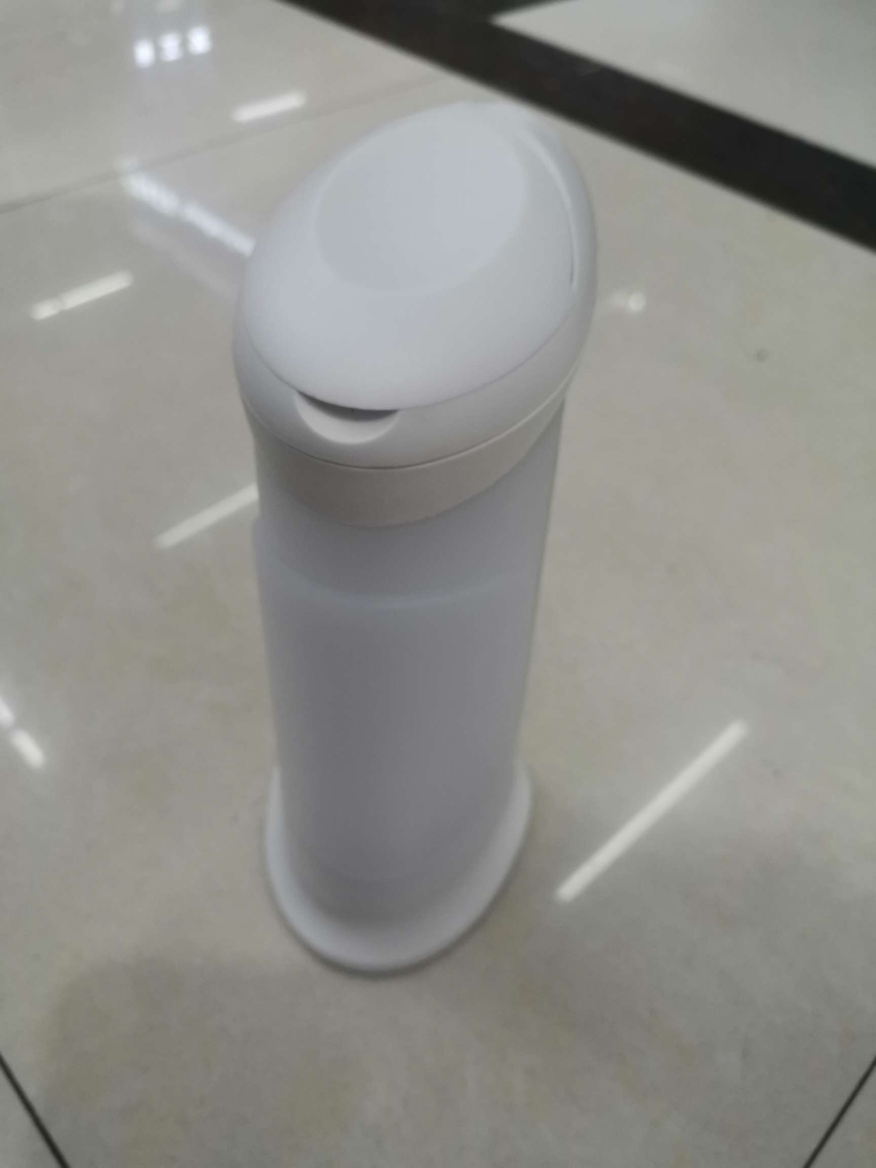 自动感应皂液器