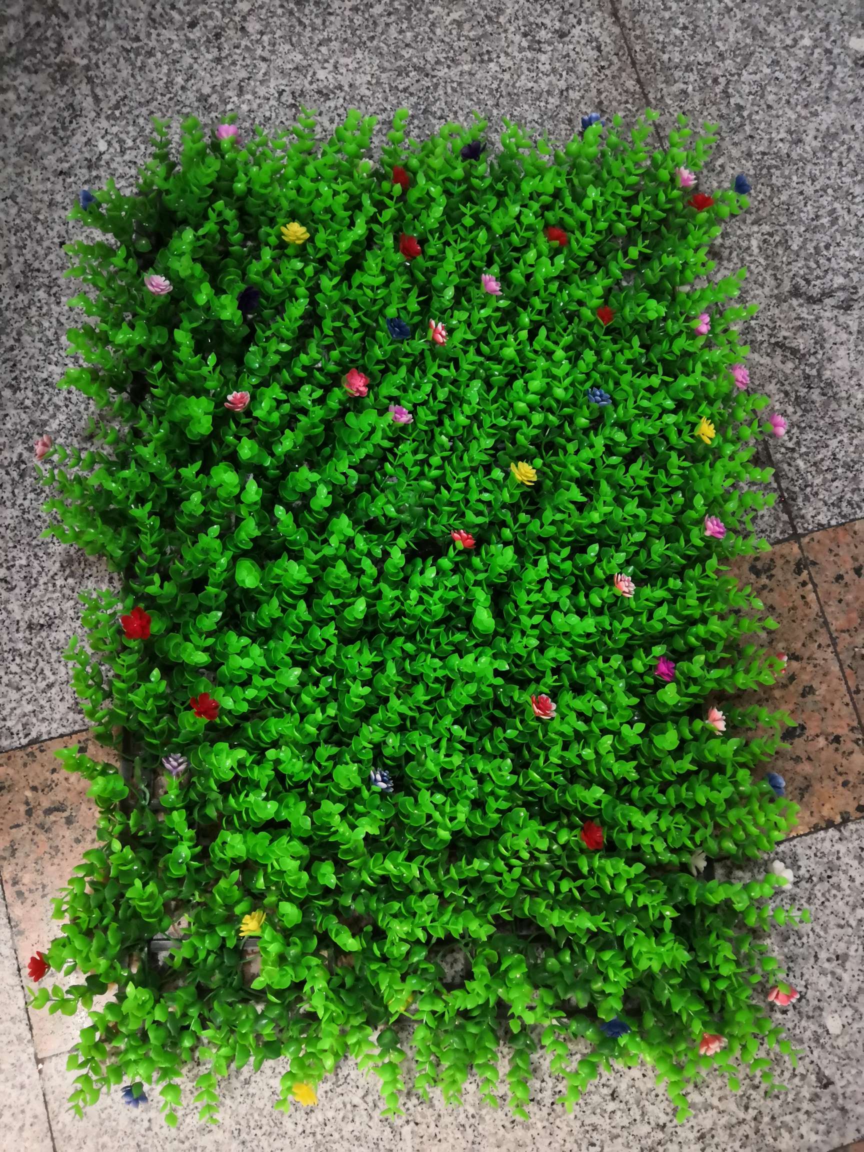 Imitation lawn thumbnail