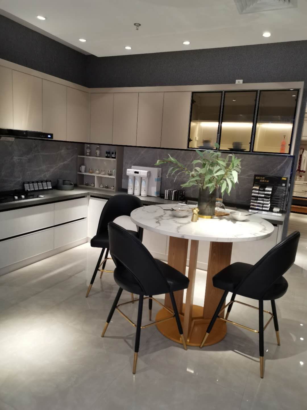 Yishabera all-aluminum home kitchen cabinets, wardrobes, wine cabinets, antique display stands, decorative cabinets, modern and simple new Chinese style light luxury undefined