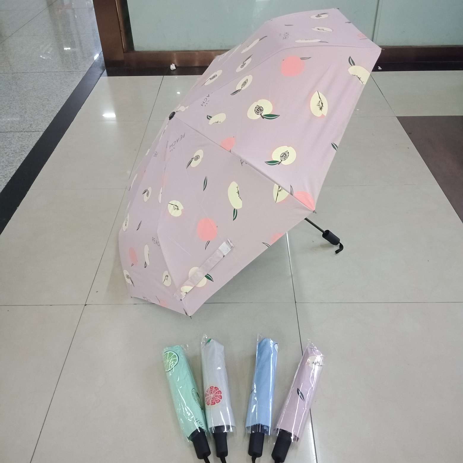 8股4节杆女式新款黑胶水果伞细节图