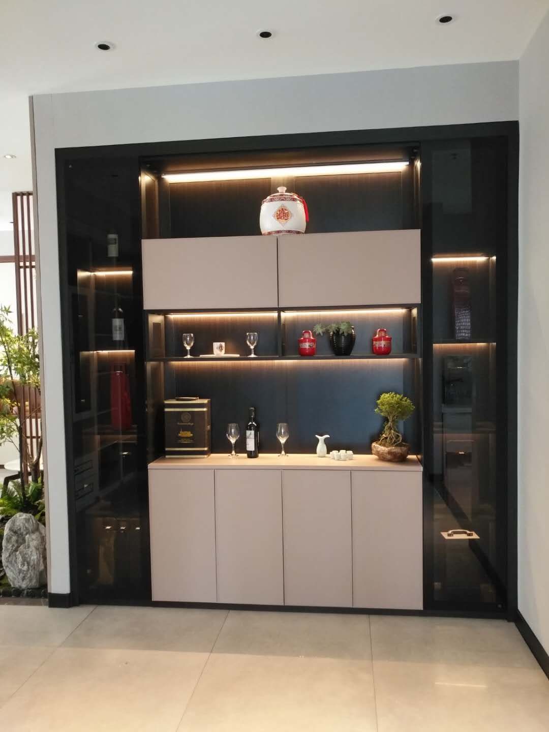 Yishabera all-aluminum home kitchen cabinets, wardrobes, wine cabinets, antique display stands, decorative cabinets, modern and simple new Chinese style light luxury undefined
