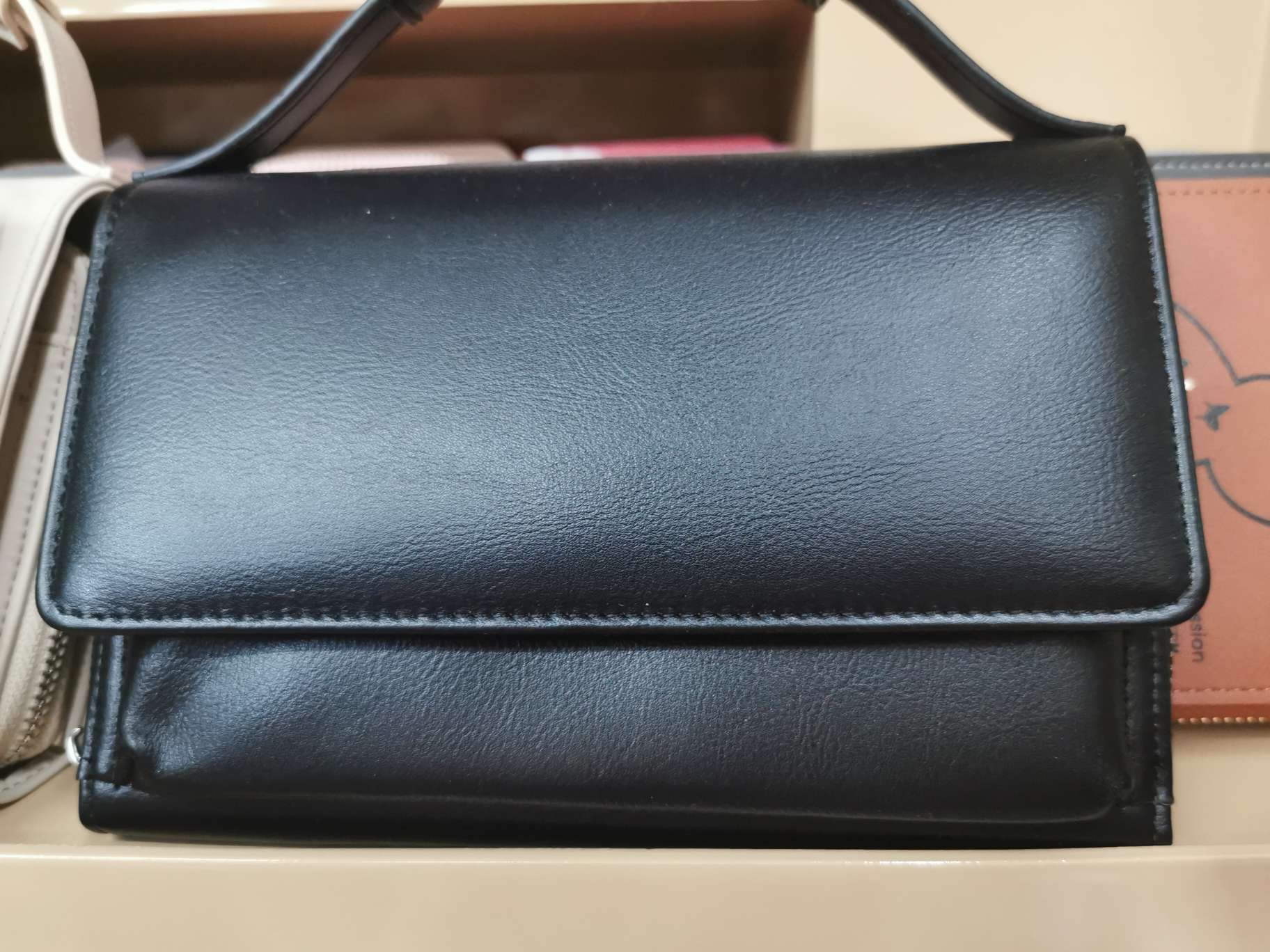 春夏新品CK6-11200004女士拼接包面多卡位钱包