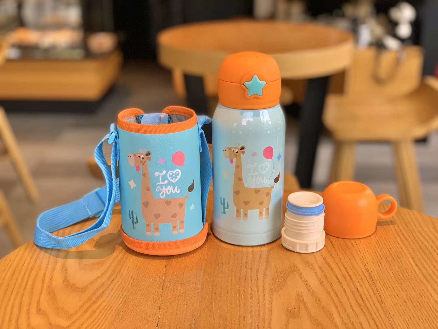 Yiwu Good product Name: Children's pot with strap, insulated cup Specification drawing