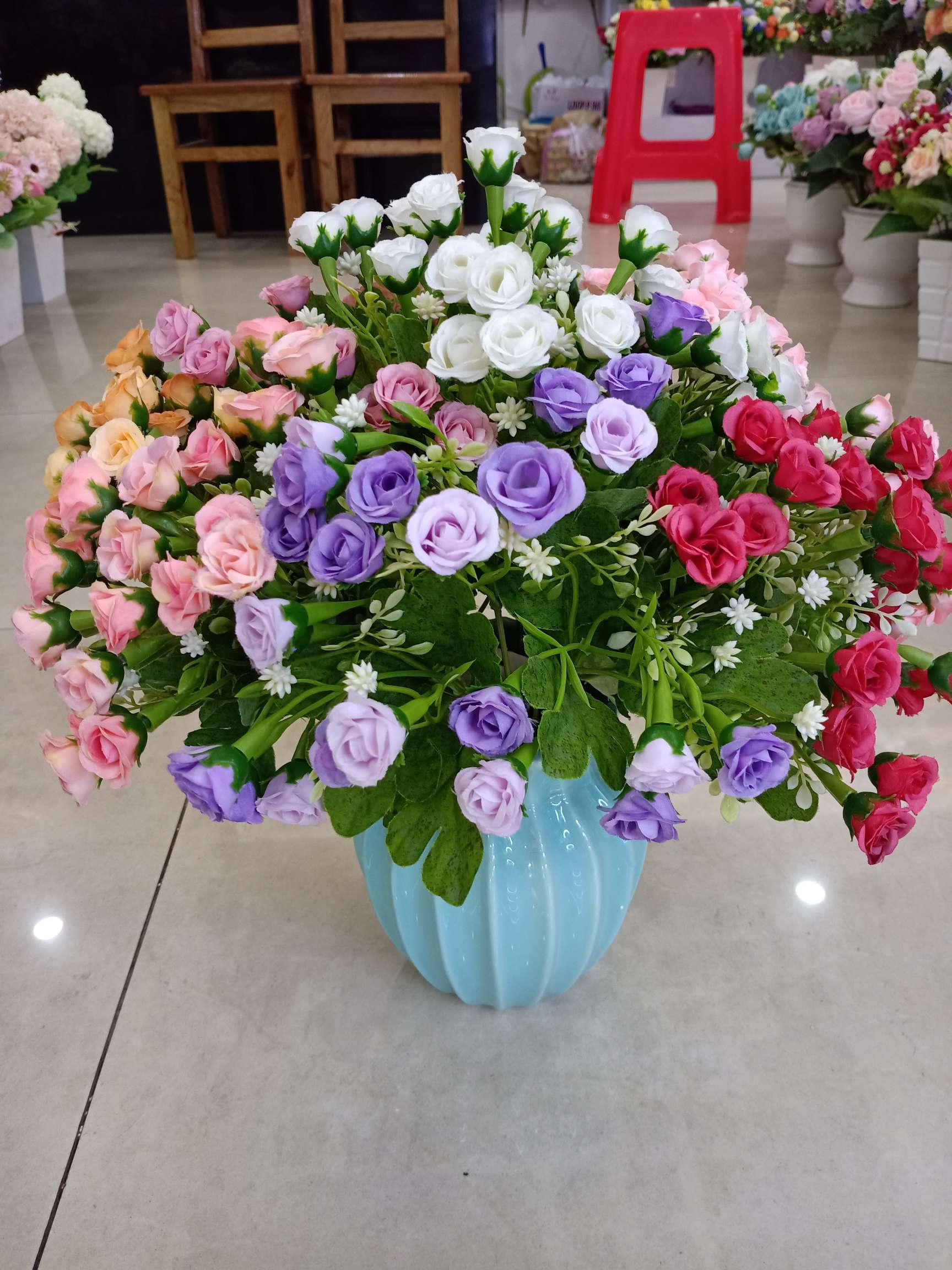 Lili simulation spend 5 fork 25 small Hennessy rose closet decoration wedding decoration thumbnail