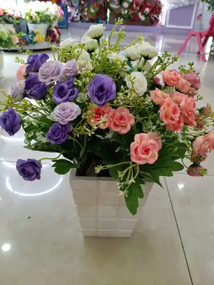 Lili simulation spend 5 fork 15 head Hennessy dot mei closet decoration wedding decoration thumbnail