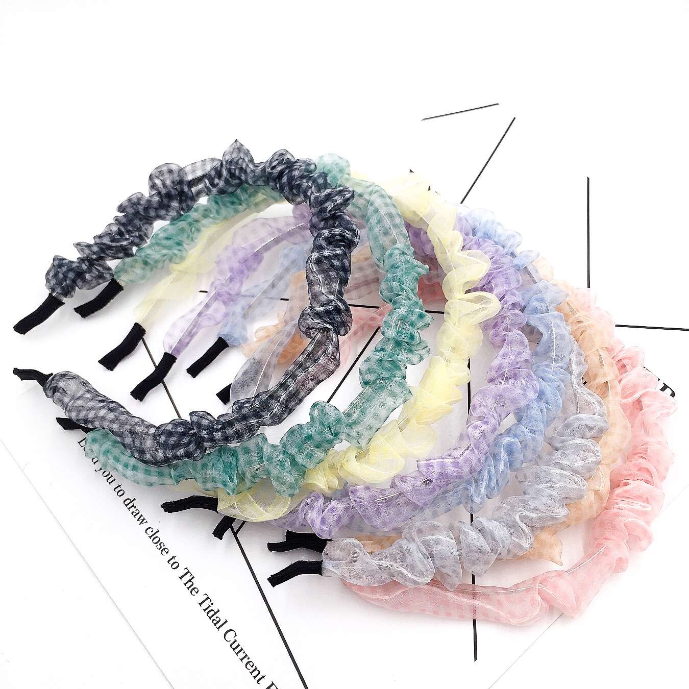 Korean-style Eugene gauze headbands and hairbands are popular hair accessories Specification image