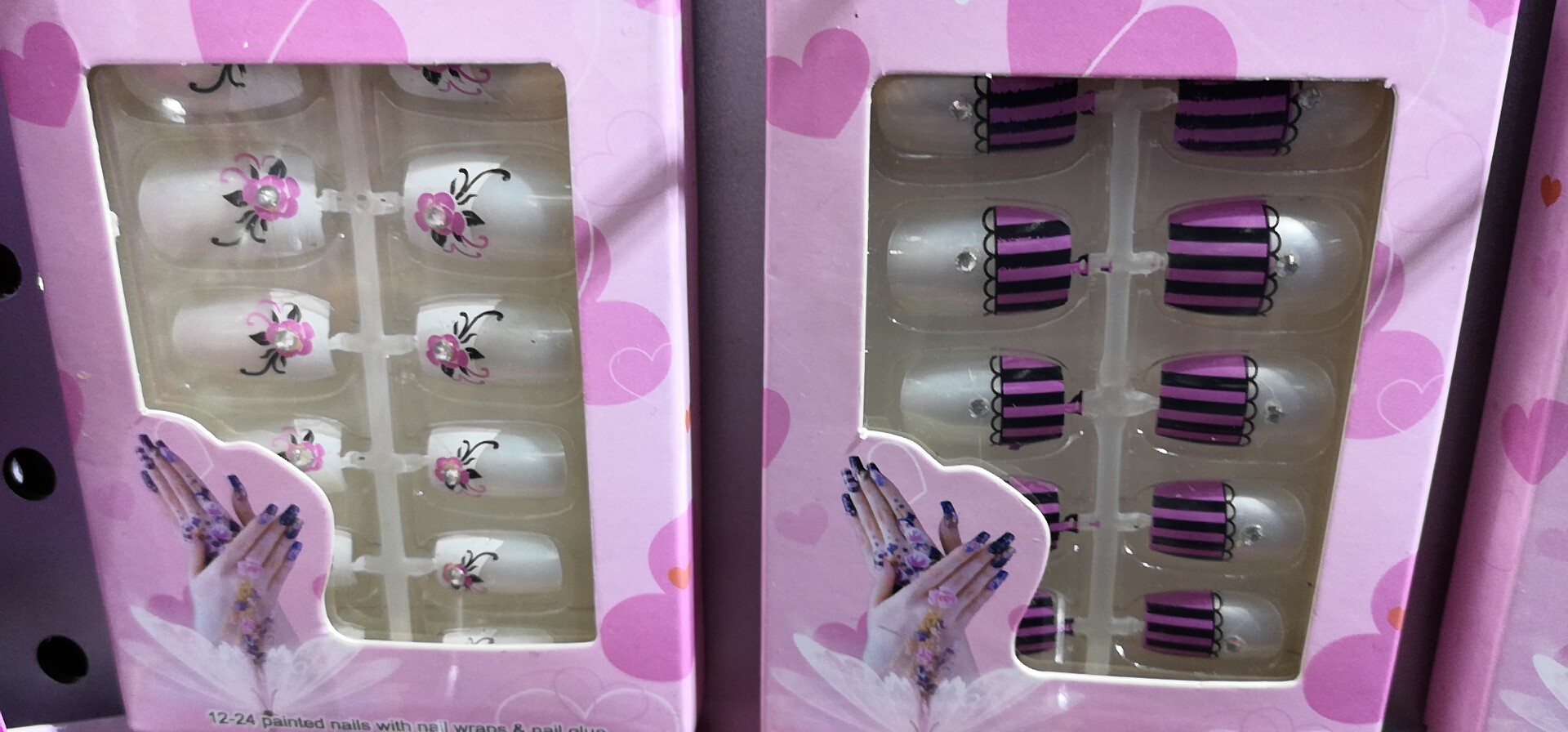 合装指甲 thumbnail