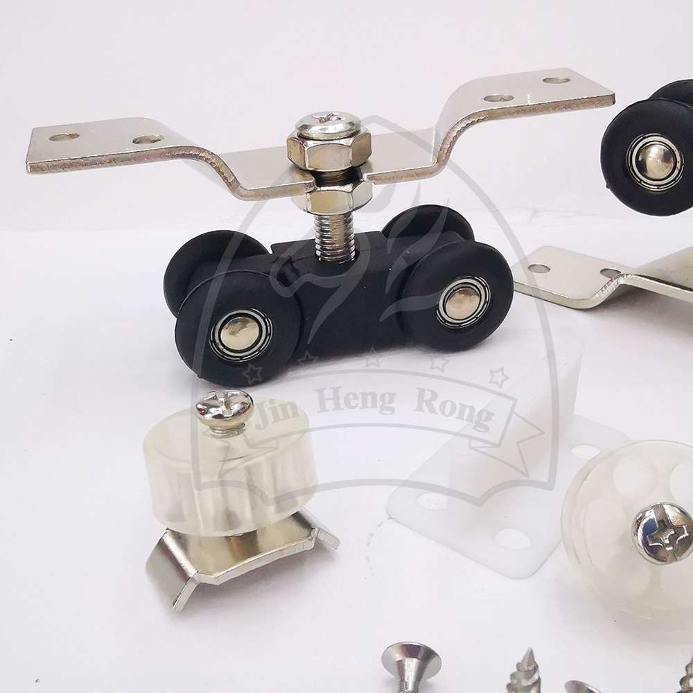 Solid wood door lifting wheel cabinet door track pulley Central and South American style sliding door pulley flat open bathroom door lifting wheel full figure