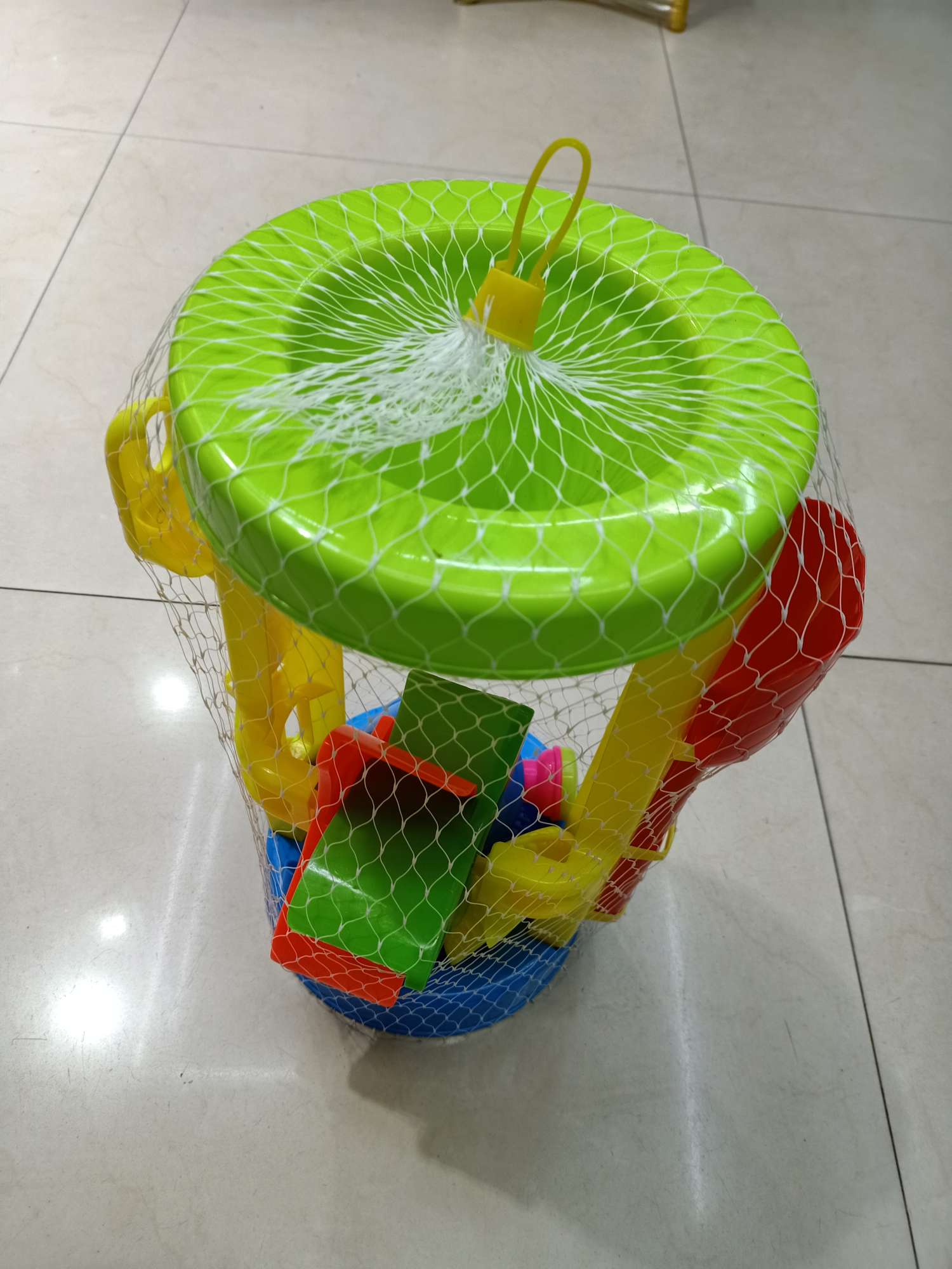 Beach toy hourglass thumbnail
