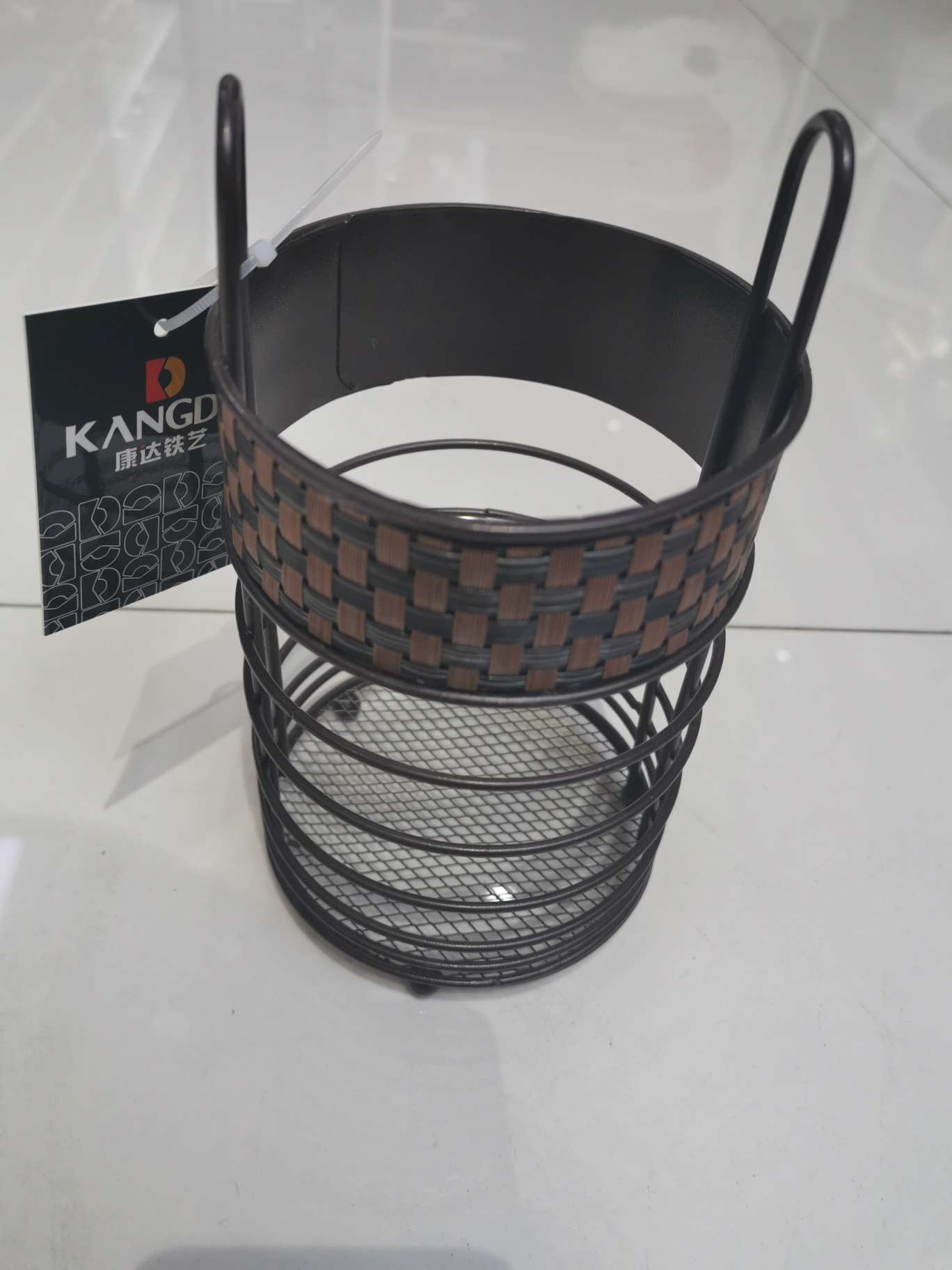 圆形编织筷筒产品图