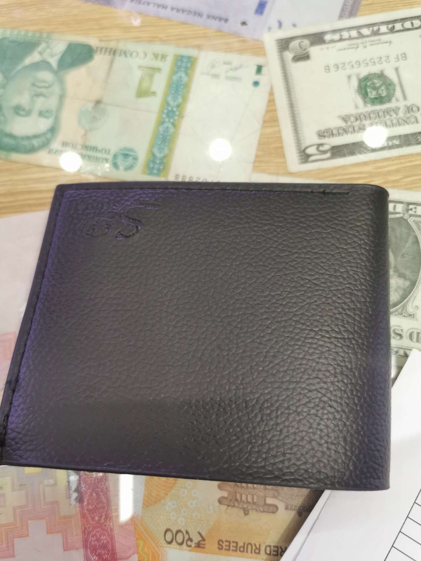 新款 男包 黑色牛皮革钱包