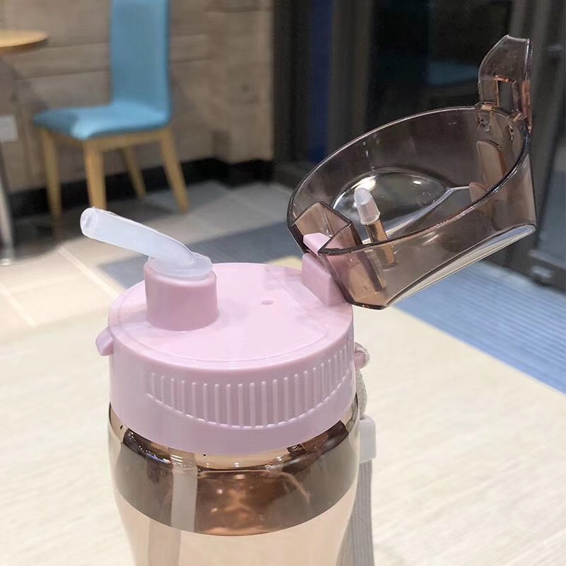 Yiwu Good Goods Sports Water-absorbing Cup 0720-493 Capacity 600ml Material PC Sealing Ring Silicone quantity 80pieces Volume 59.5*36*50 Volume 0.108 undefined