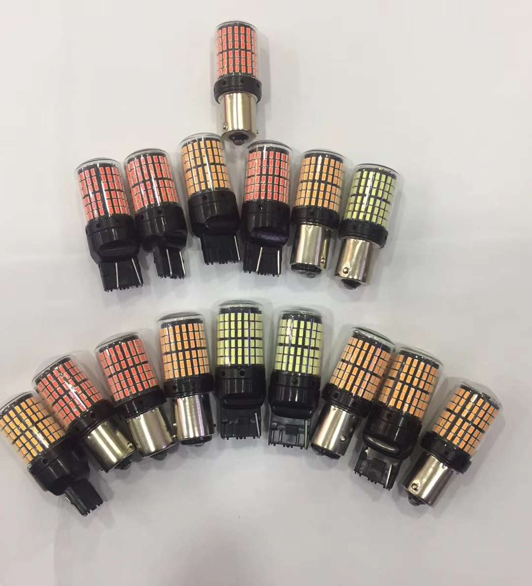 1156- Reverse lights, turn signals 144 lights Application Scenario