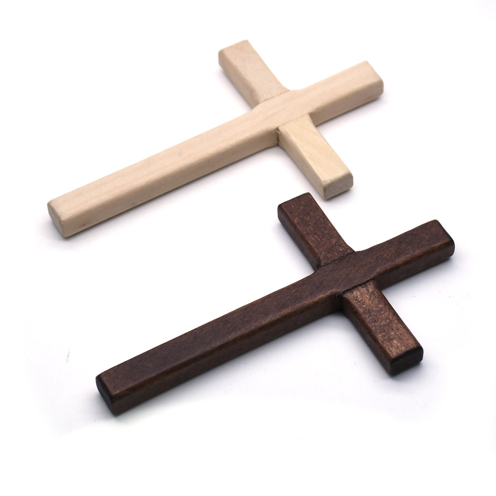 A 12*7cm handcrafted wooden hand-held cross gift Application Scenario