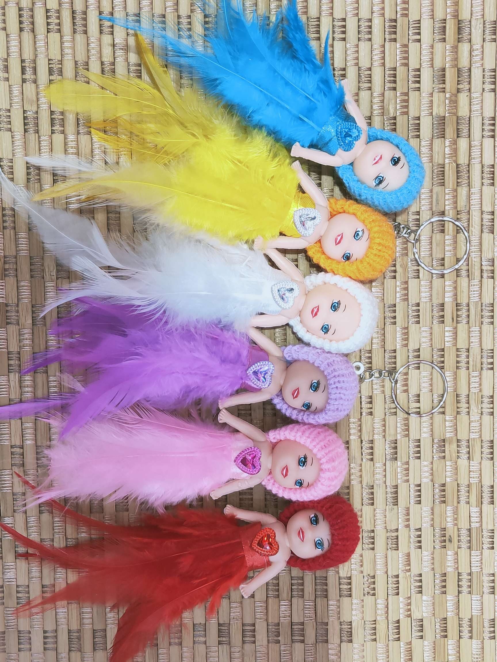 Feather monochrome key chain can be done as a gift hanging bag is your best choice of direct manufacturers thumbnail