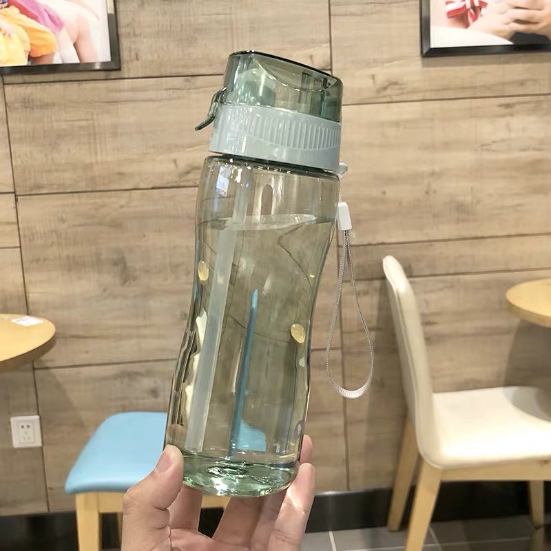 Yiwu Haohuo sports water-absorbing Cup 580ml material PC sealing ring Silicone water cup details Picture