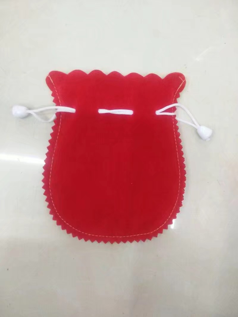 The shipping cost for domestic trend is at your own expense. Double-sided velvet bags, rose gift bags, accessory bags, gift packaging bags, drawstring bags, gauze bags, wedding candy packaging bags