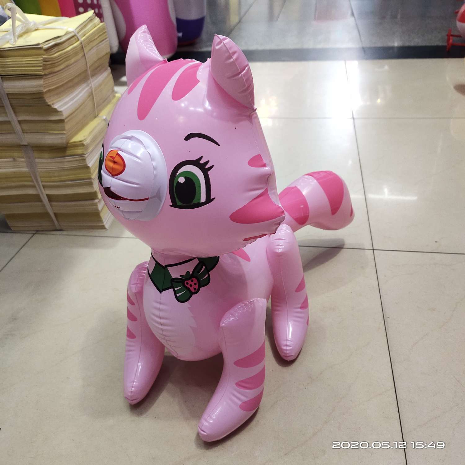 充气玩具pvc草莓猫充气玩具批发