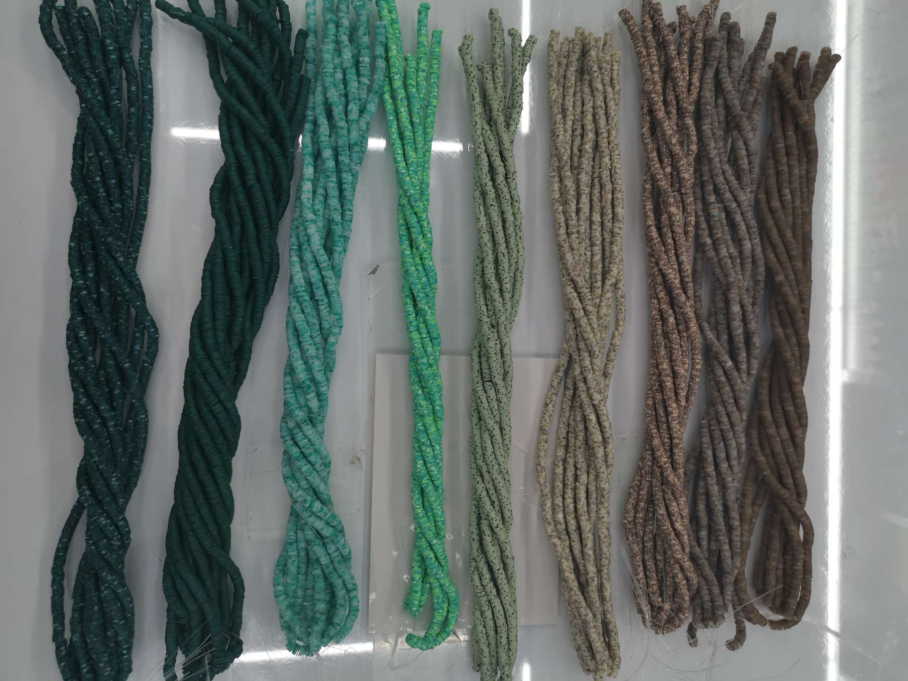 6 cm ceramic tube pieces, partition pieces, accessories bracelets, necklaces, earrings, shoes and clothing accessories undefined