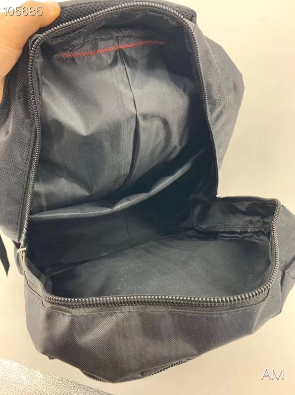 多功能电脑背包详情图9