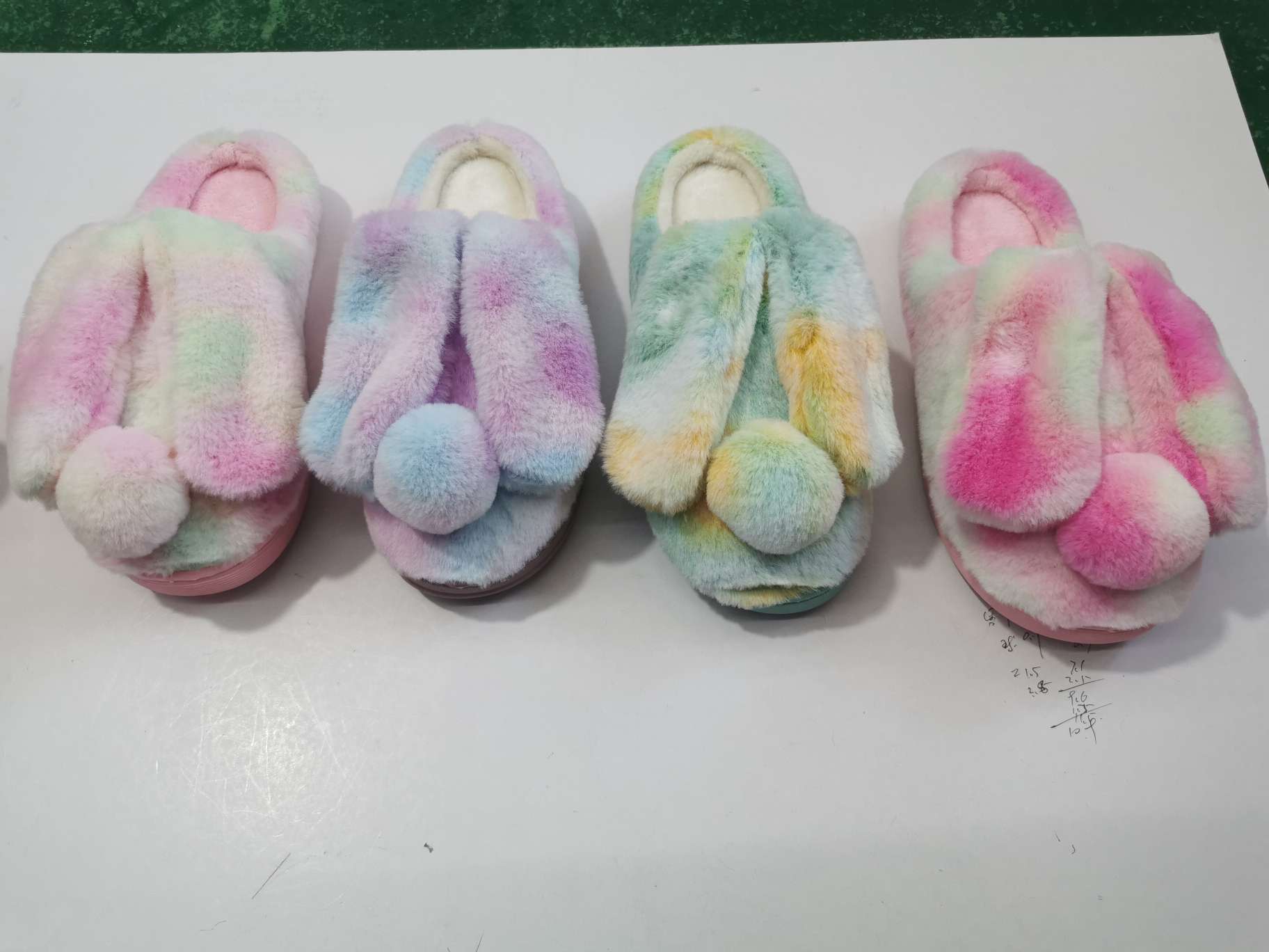 2020 new style slippers undefined