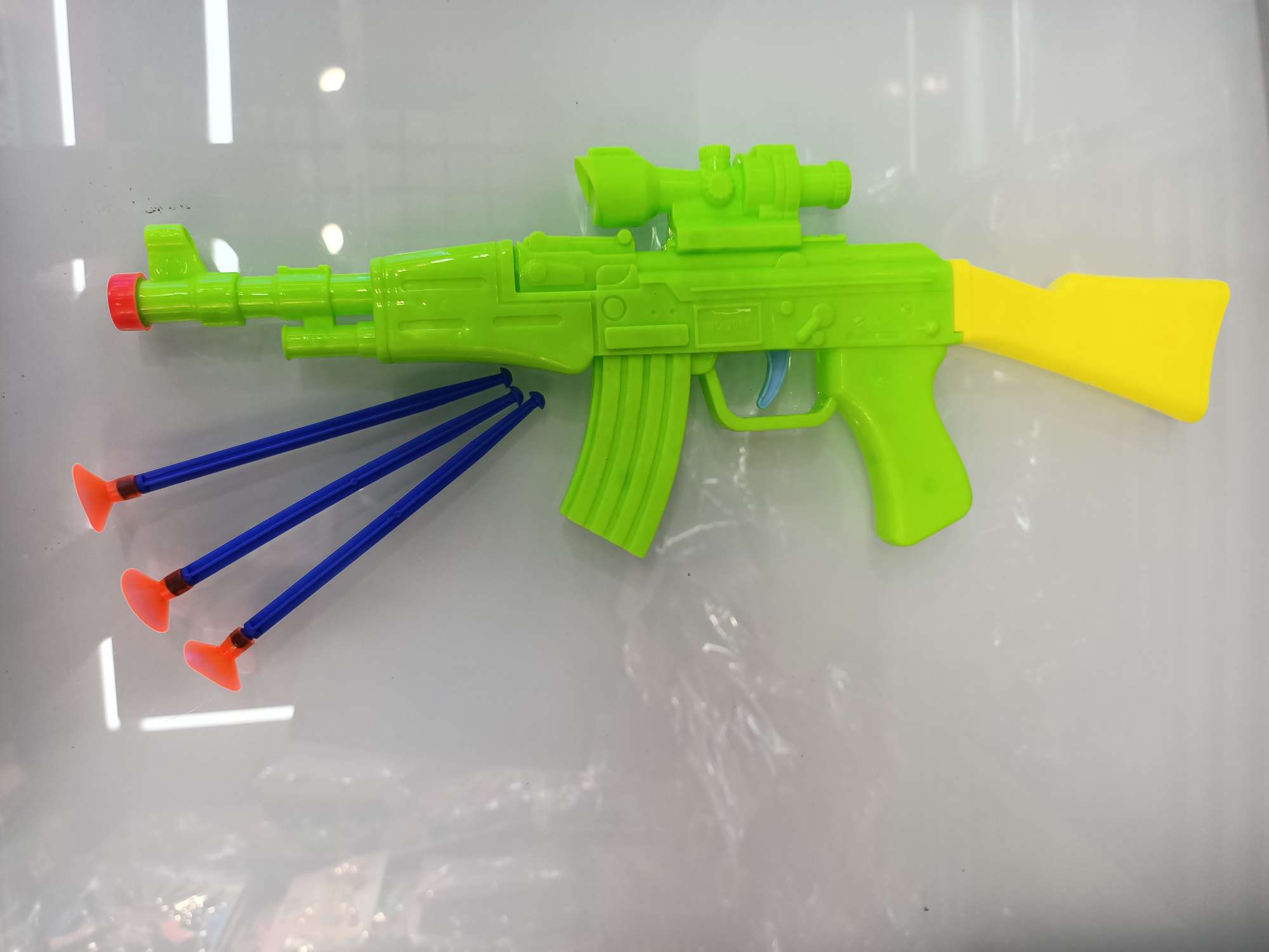 Fun color sucker needle gun for children thumbnail