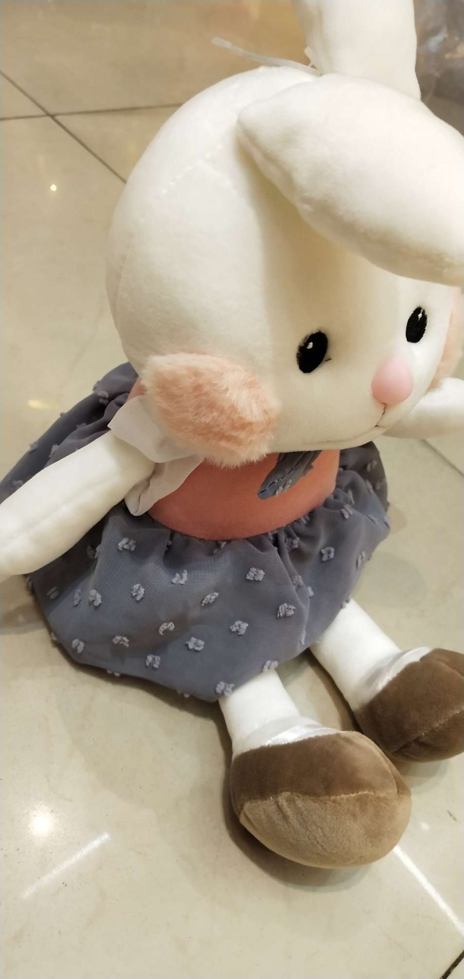 Wholesale of dress rabbit plush toys and claw machine figurines details Picture