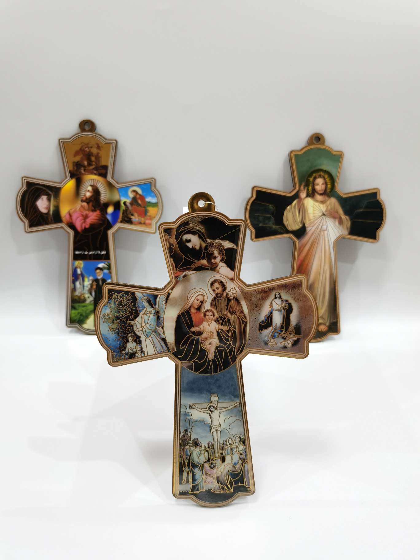 Wooden cross Application Scenario