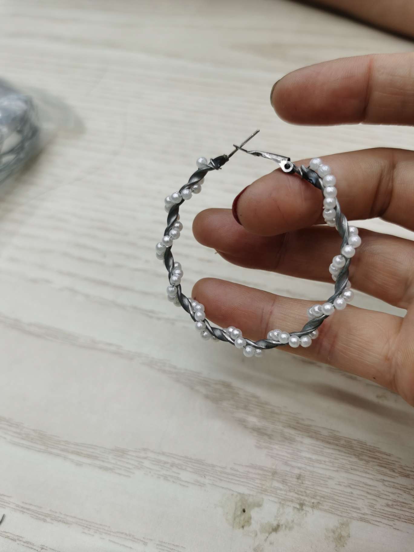 Beaded earring thumbnail