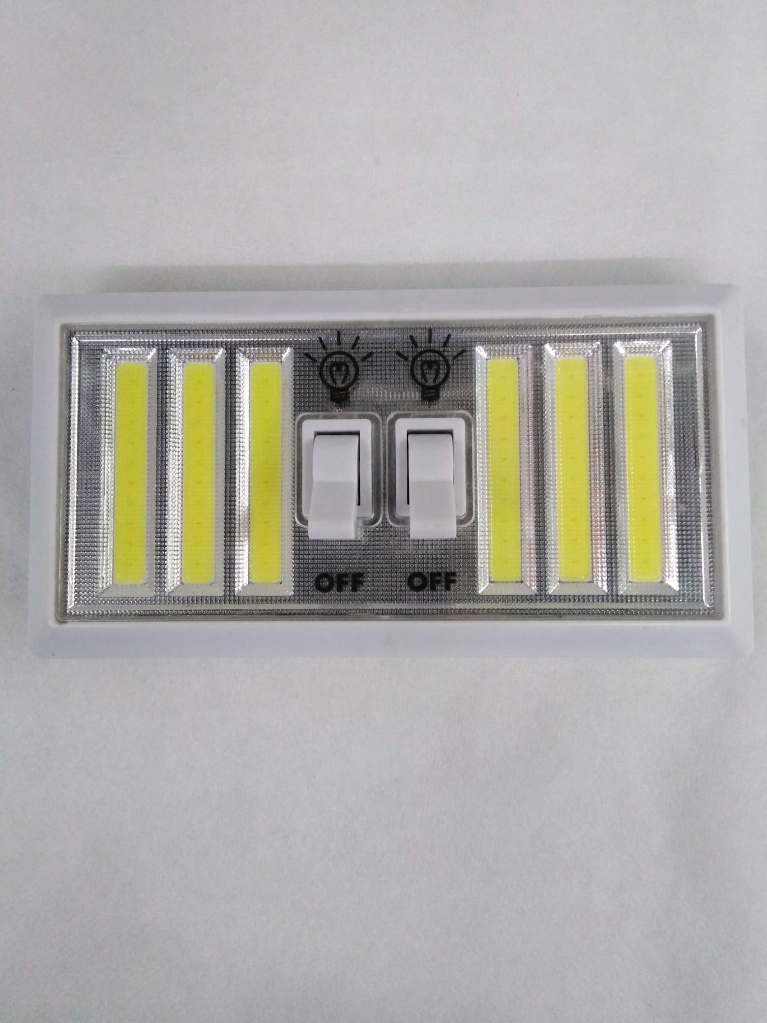 YZ6COB turn on and off lights, display box 240PCS/ piece thumbnail
