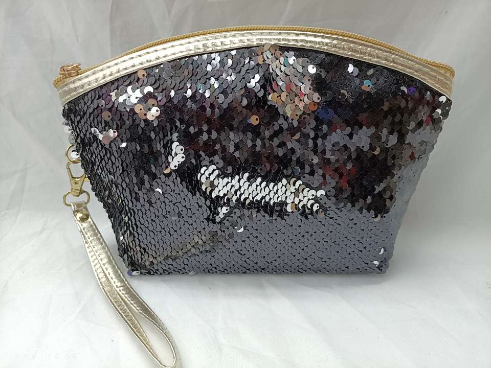 新款亮片手提手抓包时尚化妆包旅行便携收纳包化妆品收纳包 ，厂家直销