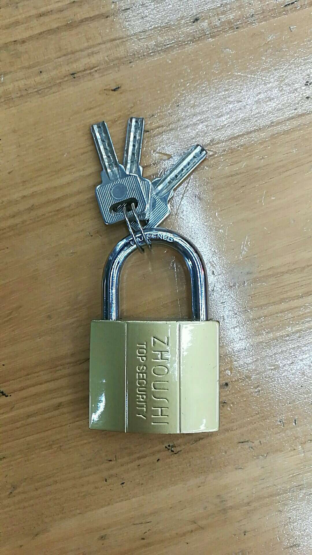 【周氏锁业】浦江厂家直开仿铜原子钥匙锁32MM  批发细节图