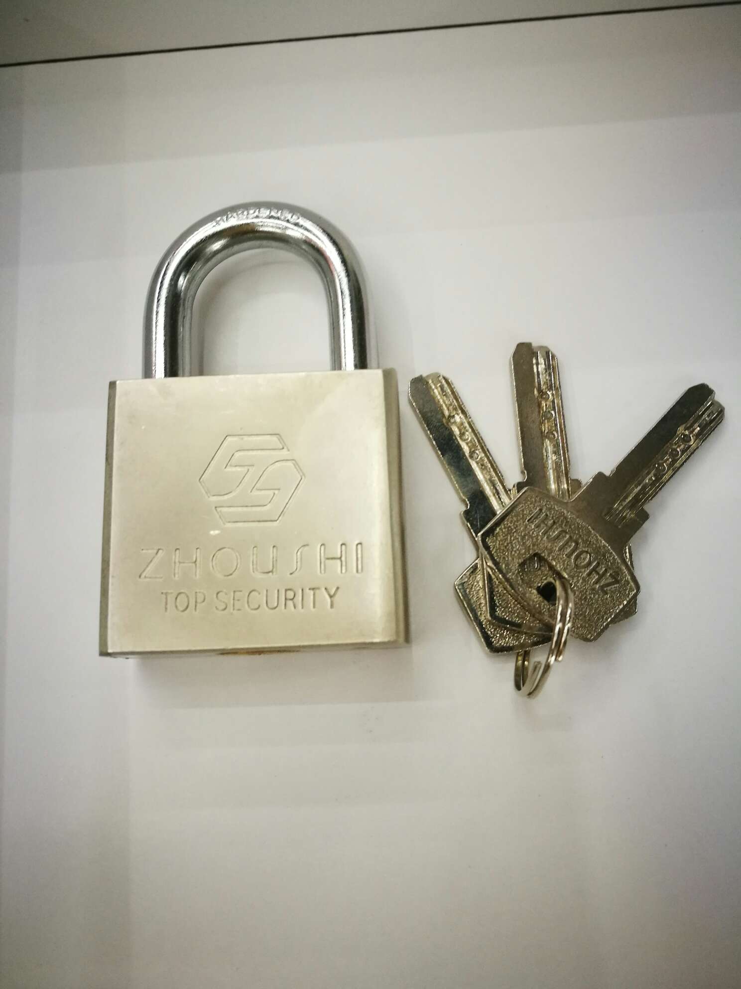 【周氏锁业】 现货加高电脑亚光四方锁