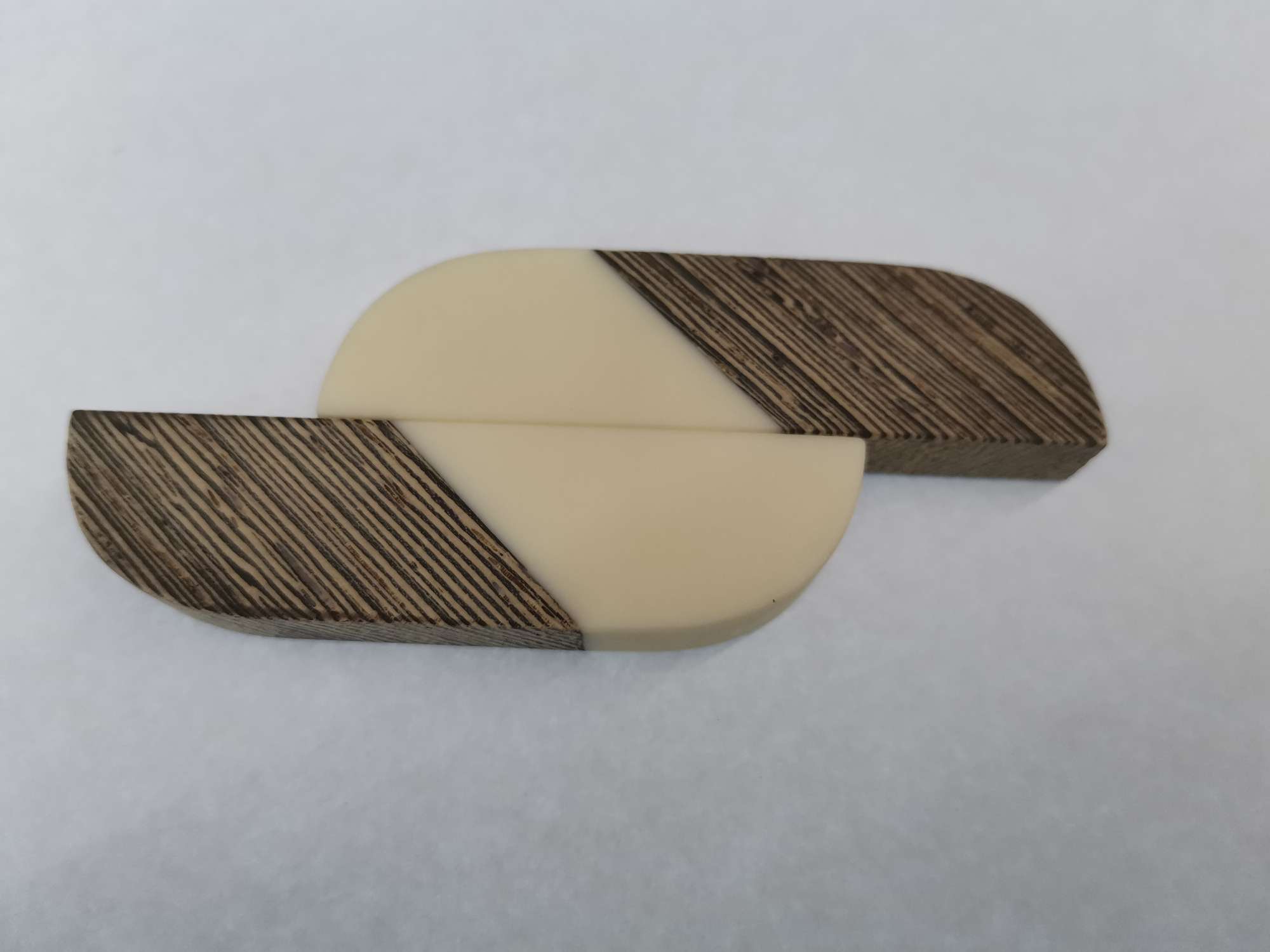 Resin wood splicing