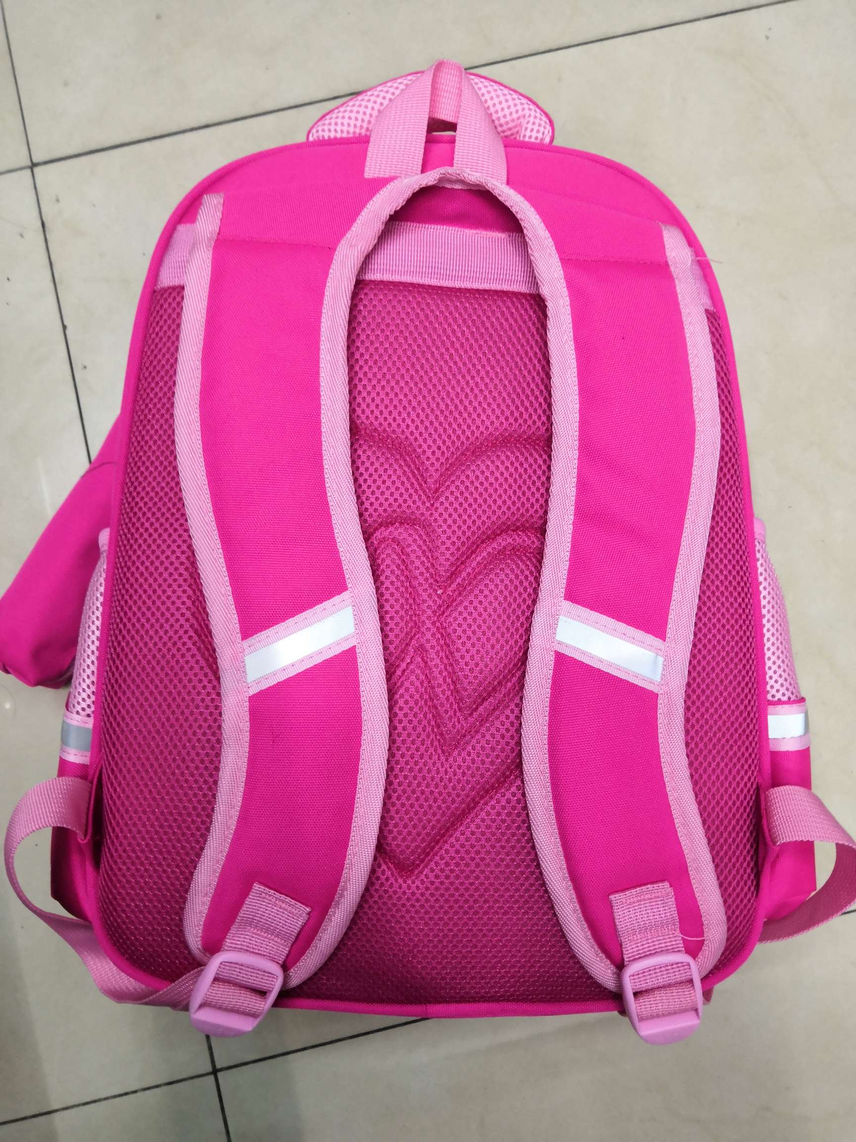 8932 details Picture