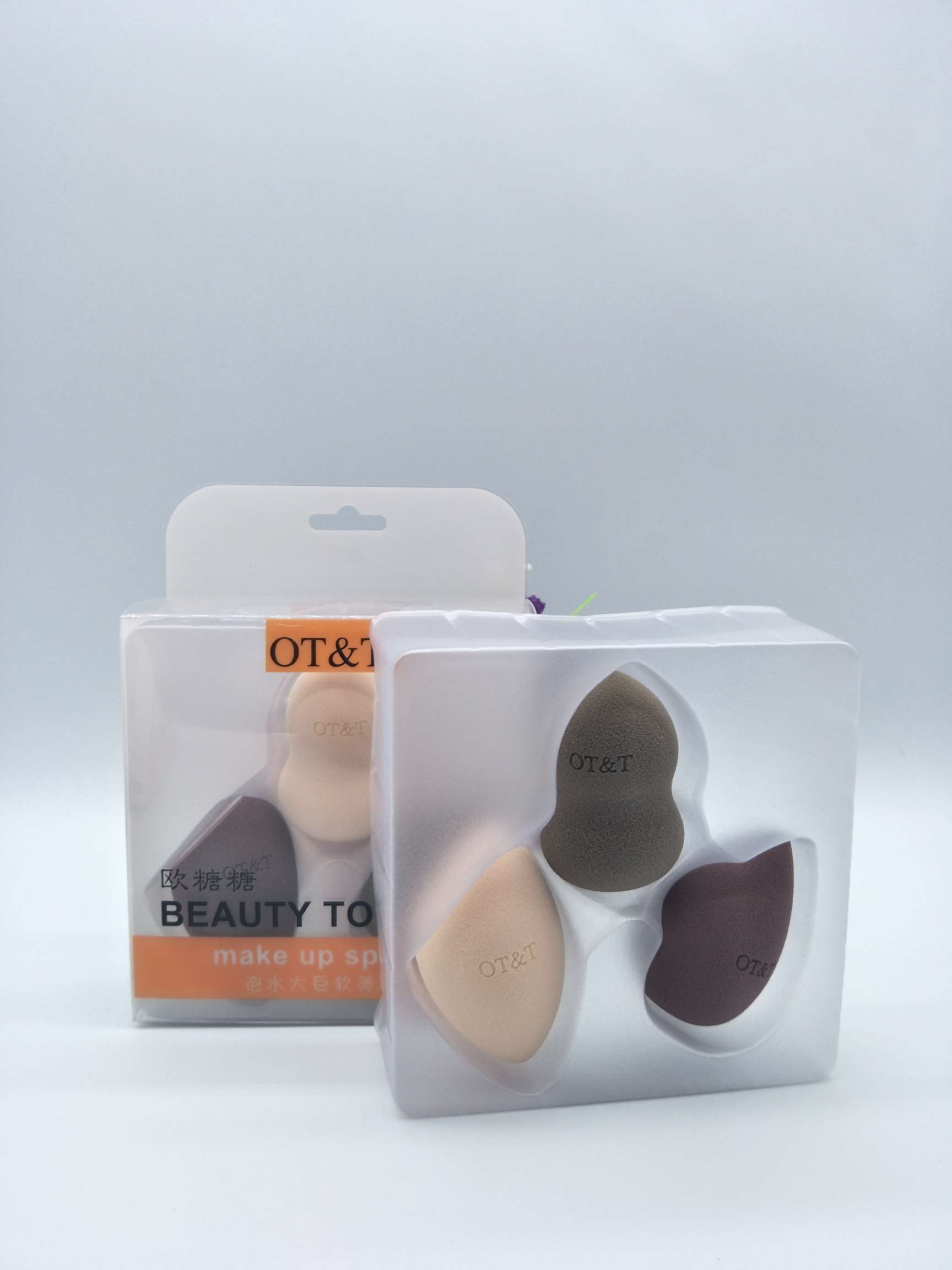 OT609 三个巨软美妆蛋白底实物图