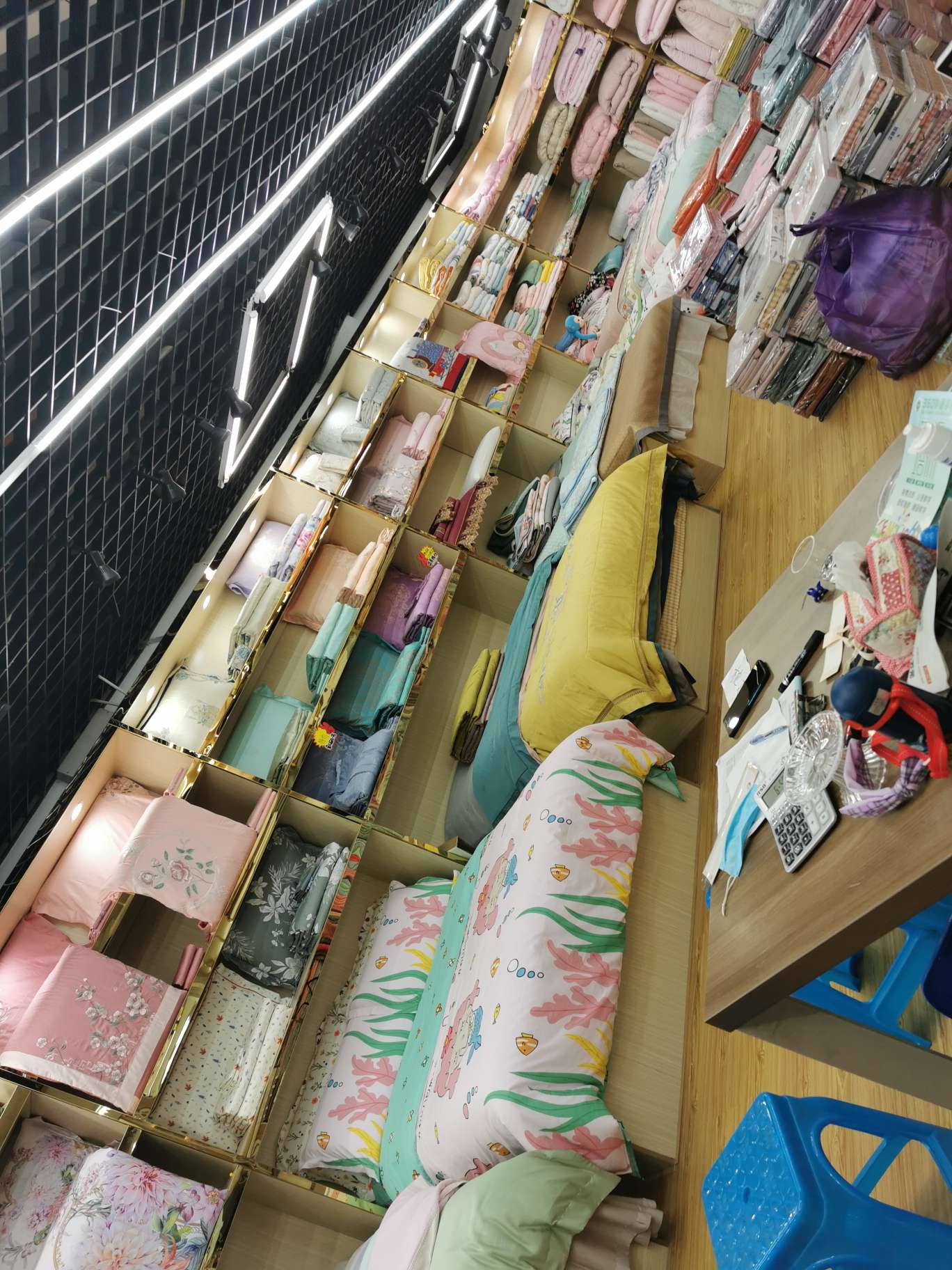 Huifei Home Textile Co., LTD describe pic - 1