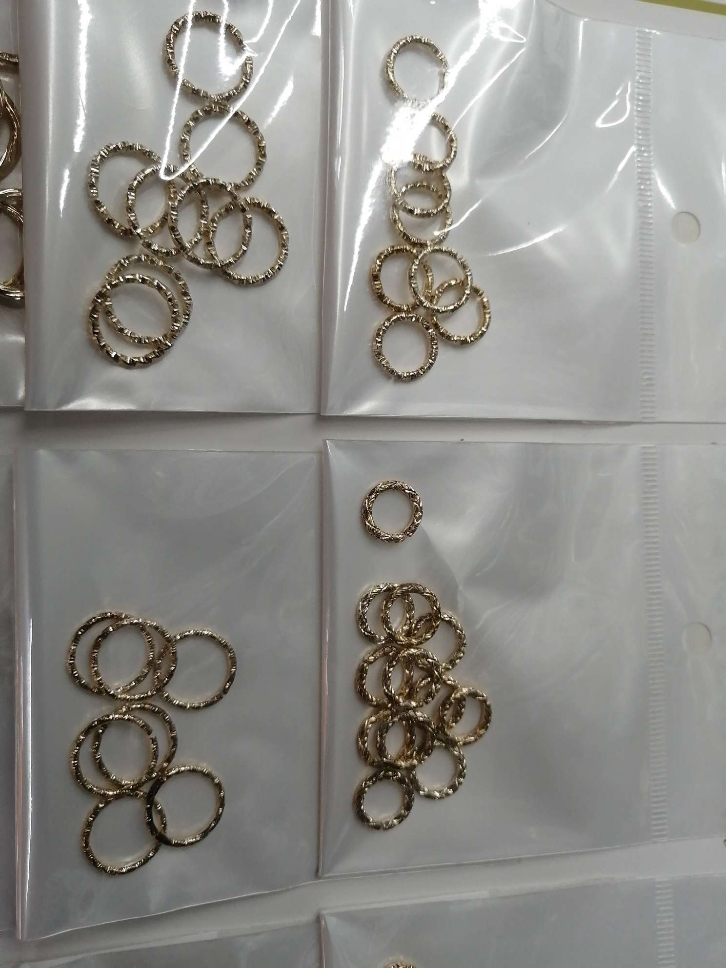 新满天星铁饰品配件1.5*12，电镀好价格40一公斤