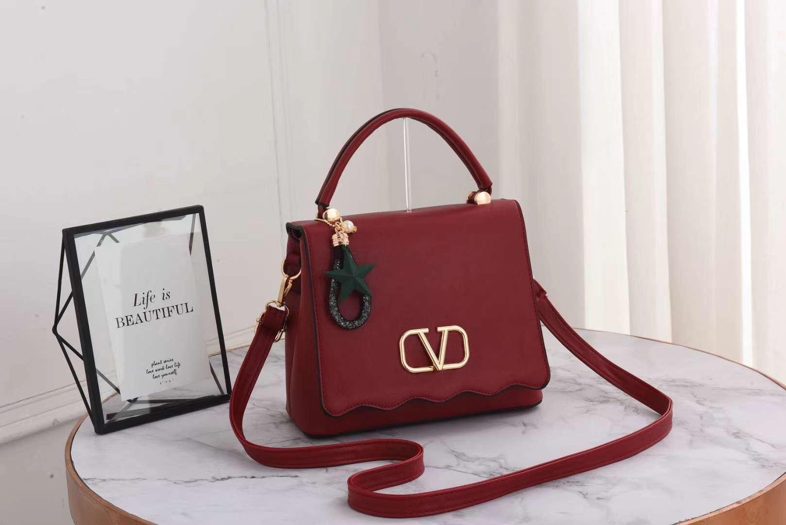 Custom-made new all-PU single-shoulder handbag letters for both domestic and export sales Item Picture