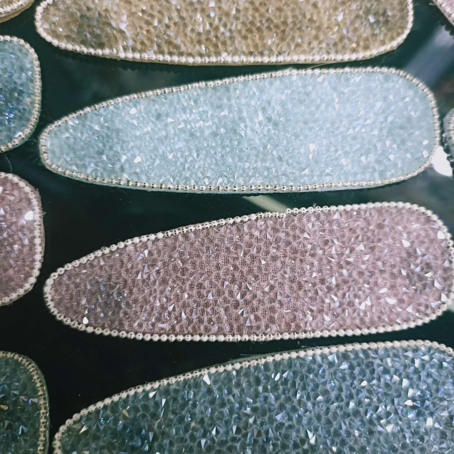 Colorful Jelly drill holder (Water droplet) (Square) (Ellipse) Application Scenario